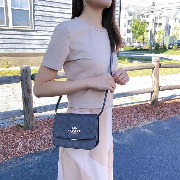 Coach C5592 Mini Brynn Crossbody In Signature Canvas Brown/Black - Picture 1 of 6